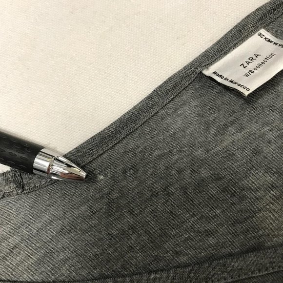 Zara Stretch Knit Cold Shoulder Tee M - Picture 4 of 4